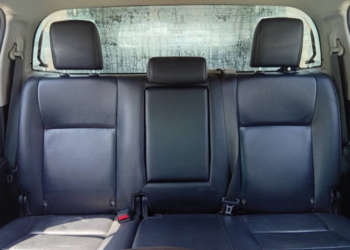 Toyota Hilux - Image 6